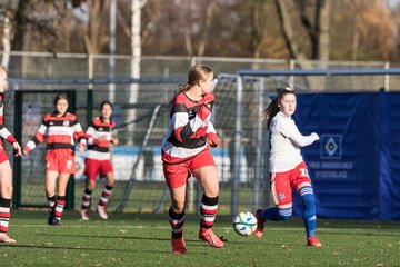 Bild 26 - wCJ Hamburger SV - Altona 93 : Ergebnis: 8:1